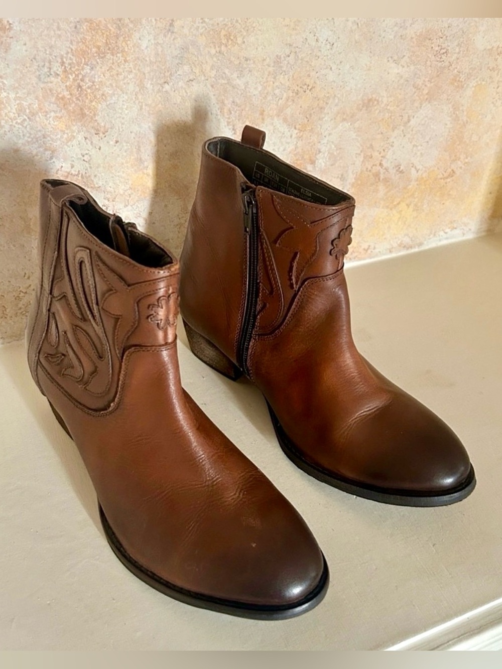 Roan Womens Leather Ankle Boot Leather Elsia Size 9.5 Festival Brown Caramel